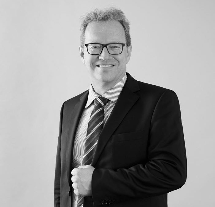 HütteLAW as the «digital lawyer» a sucess story